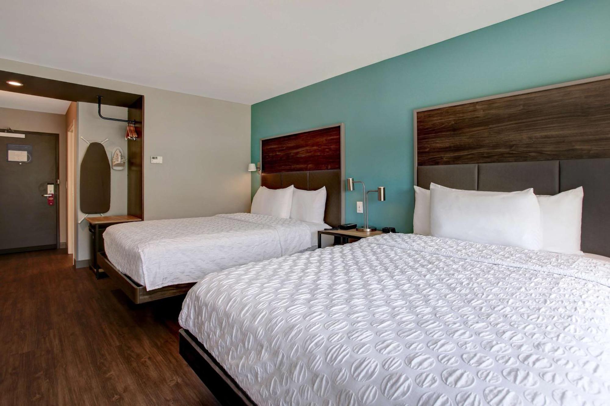 Tru By Hilton Grand Prairie Hotel Exterior photo